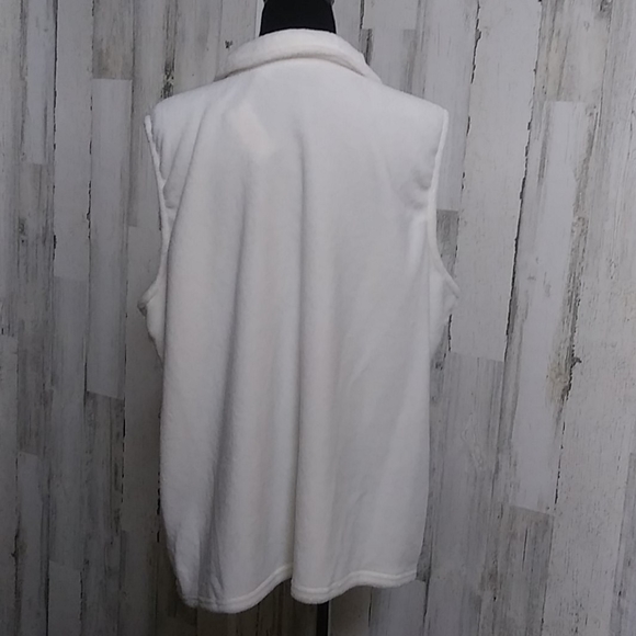 0911 i.b.diffusion Cozy Cut Vest - Picture 3 of 6